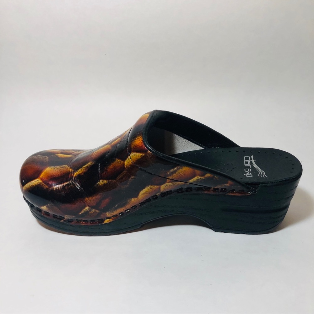 DANSKO‎ Animal Print Clogs Sz 36